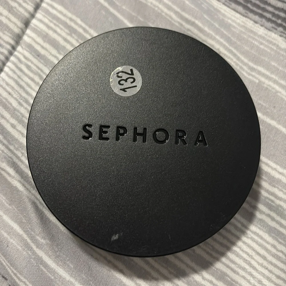 Sephora Matte Perfection Powder Foundation in Mocha Spice